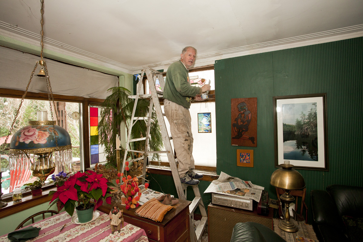 Repairing cornice.